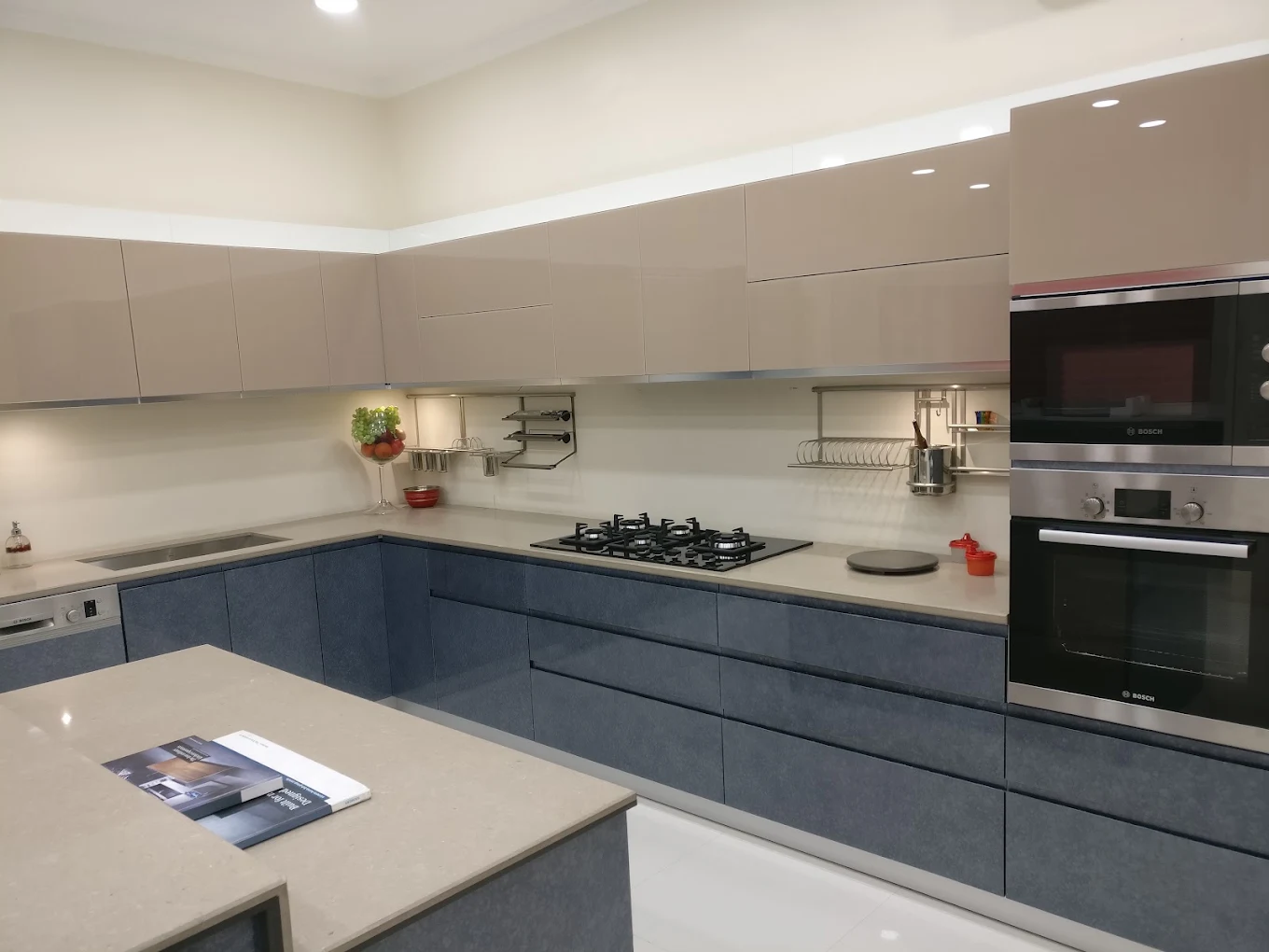 L-shaped kitchen
